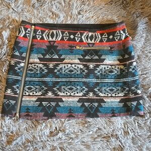 Wool blend side zip Southwestern style mini skirt. Fully lined!